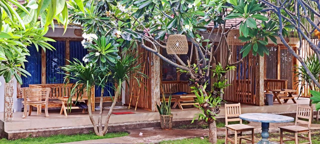 Oasis Villas Gili Trawangan Luaran gambar